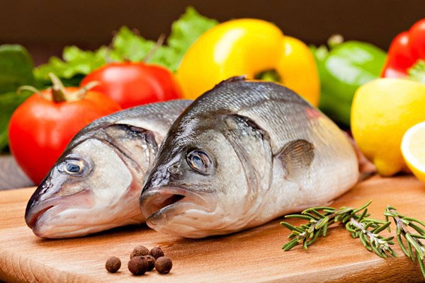 10 lợi ích tuyệt vời cho sức khỏe nhờ ăn cá
