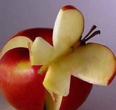 Ăn táo vào buổi tối tương đương với hấp thụ 'chất độc', đúng hay sai?