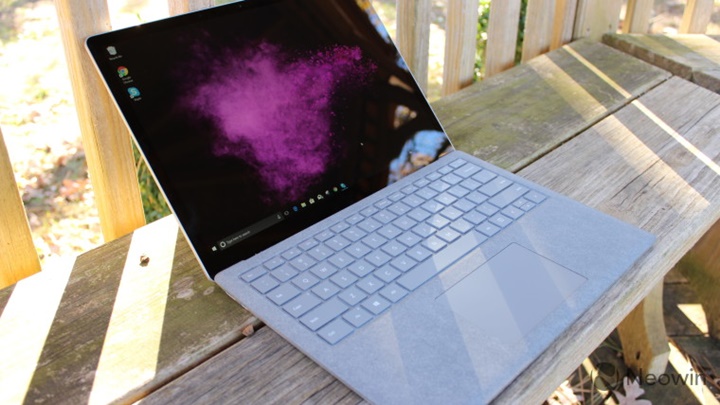 Microsoft ra mắt bản Surface Laptop rẻ nhất: chip Core m3, giá 799 USD