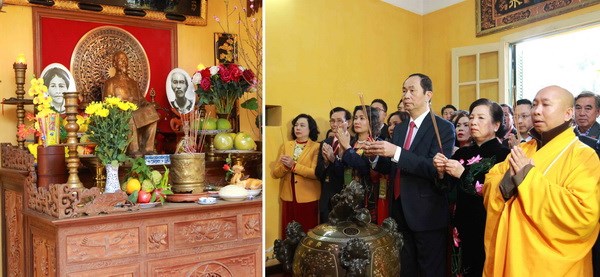 Chủ tịch nước Trần Đại Quang dâng hương tưởng niệm Chủ tịch Hồ Chí Minh tại Nhà 67 trong Khu Di tích Phủ Chủ tịch. (Ảnh: An Đăng/TTXVN)