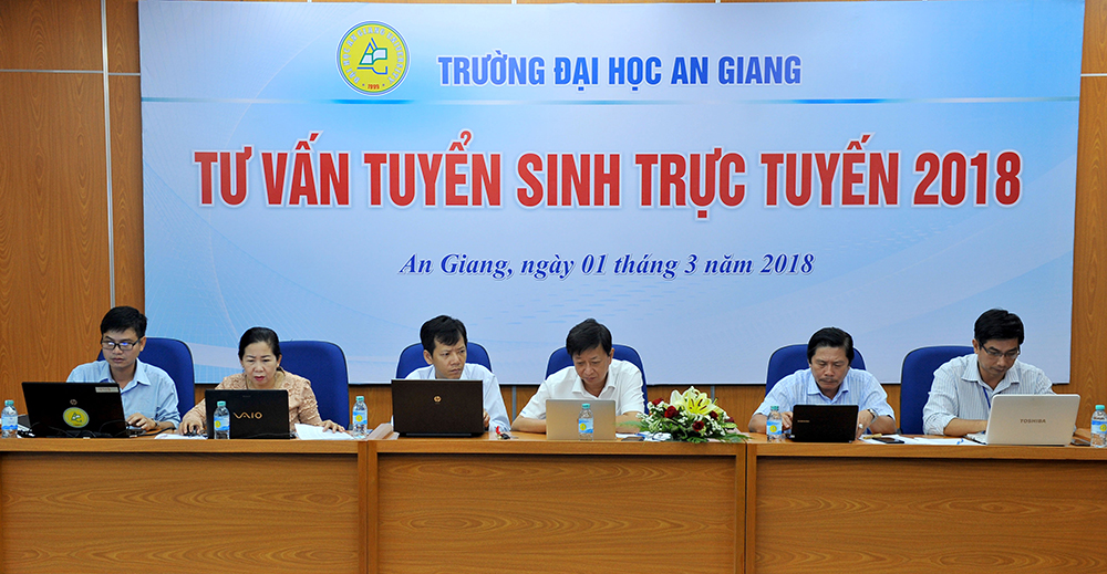 Trường Đại học An Giang mở cổng tư vấn tuyển sinh trực tuyến