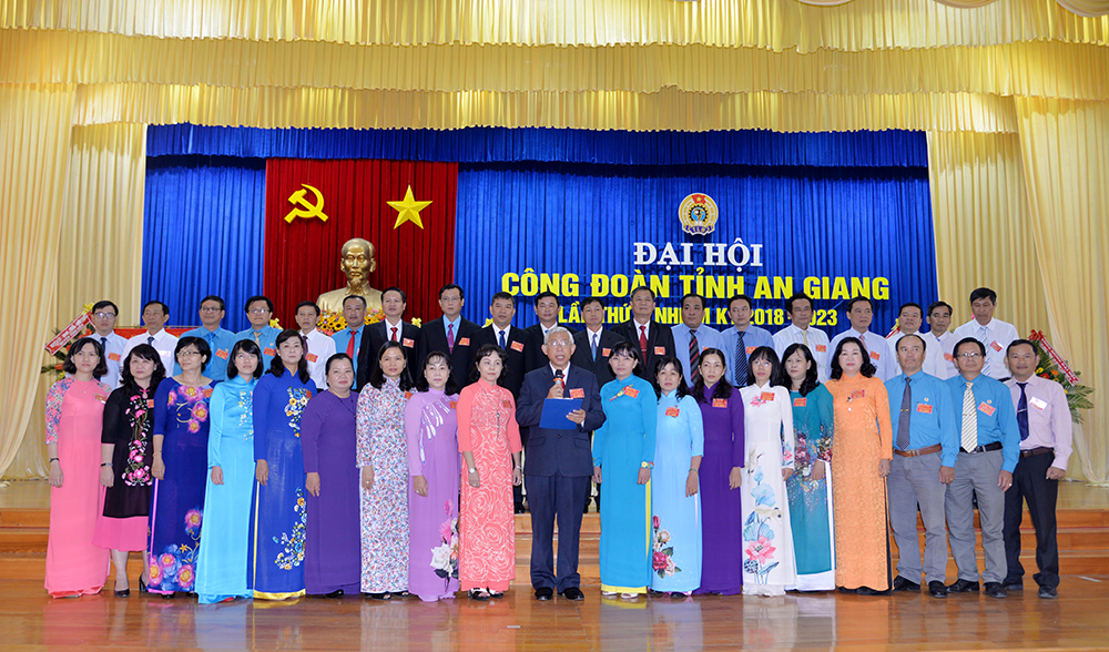  Ban Chấp hành LĐLĐ tỉnh, nhiệm kỳ 2018 – 2023 ra mắt đại hội