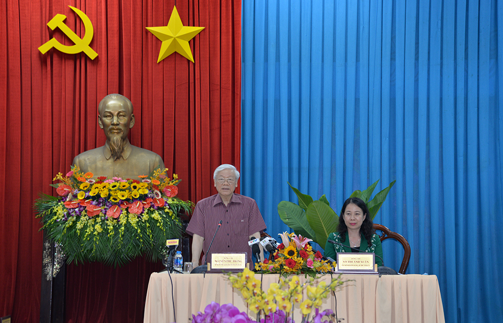 Tổng Bí thư Nguyễn Phú Trọng phát biểu chỉ đạo tại buổi làm việc với cán bộ chủ chốt tỉnh An Giang