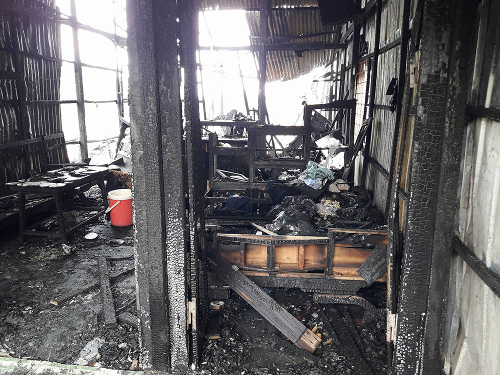 Cháy dân nghèo ở TP. Châu Đốc, thiệt hại 9 căn nhà