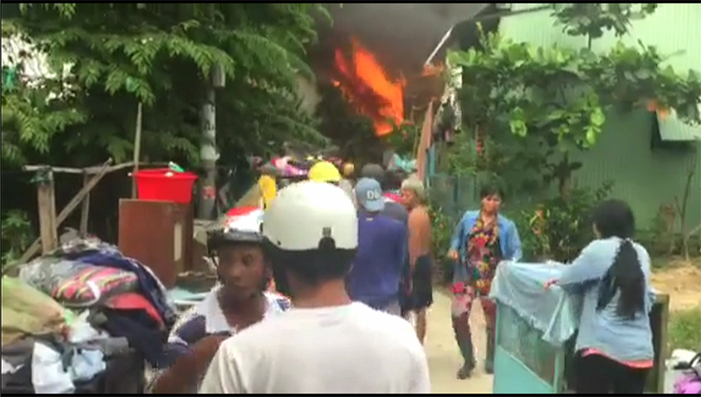 Cháy dân nghèo ở TP. Châu Đốc, thiệt hại 9 căn nhà