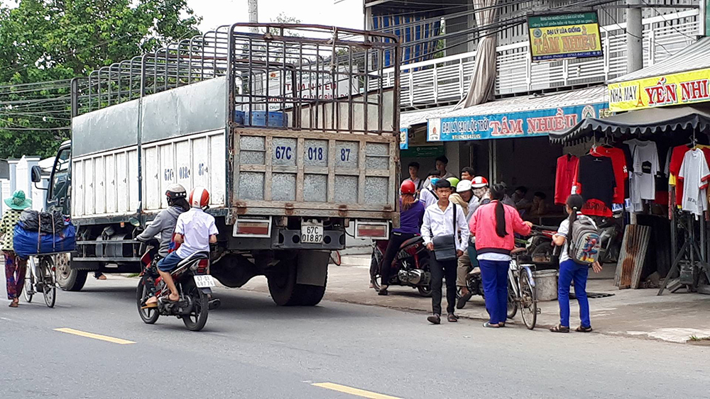 Tai nạn giao thông, làm 1 học sinh Trường Tiểu học A Mỹ Đức tử vong