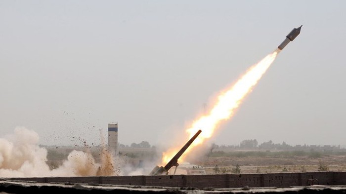 Sân bay gần lãnh sự quán Mỹ ở Iraq trúng tên lửa