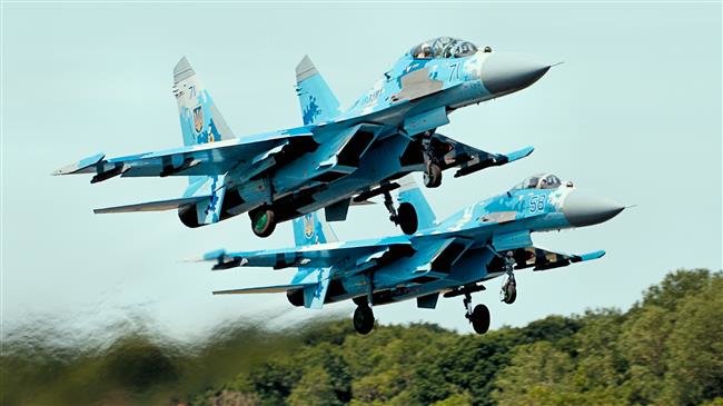 Căng thẳng với Ukraine leo thang, Nga điều chiến đấu cơ tới bán đảo Crimea