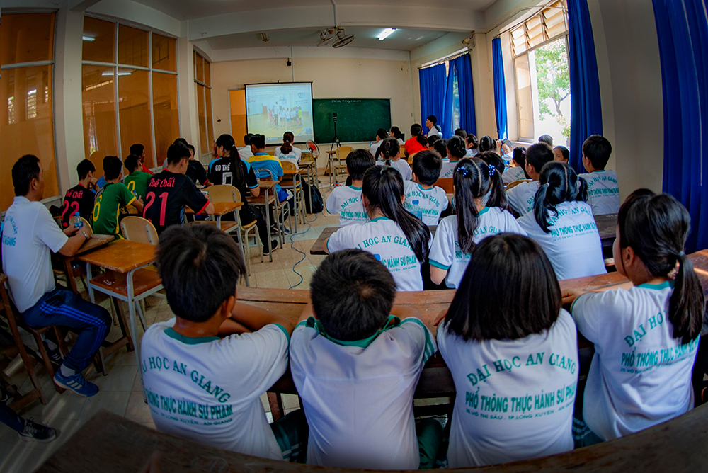 Hội thảo tập huấn trực tuyến “EDUball/BRAINball - Phương pháp giảng dạy mới dành cho nhà giáo dục”