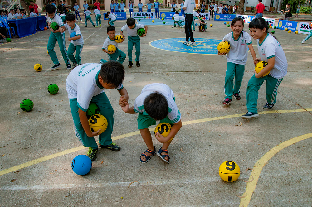 Hội thảo tập huấn trực tuyến “EDUball/BRAINball - Phương pháp giảng dạy mới dành cho nhà giáo dục”