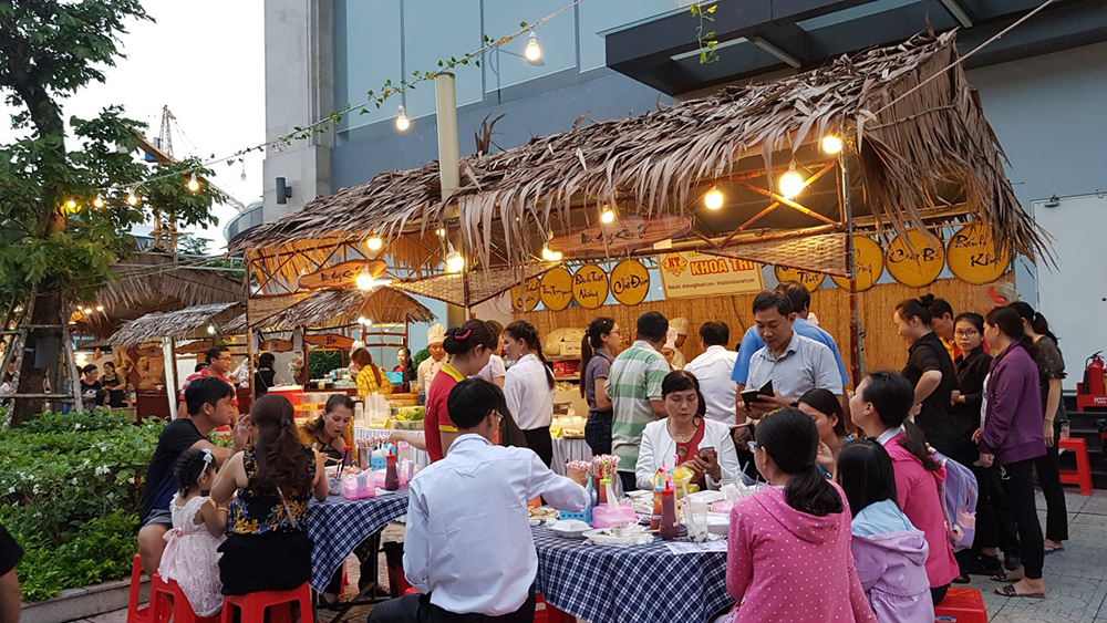 “Chợ phiên ẩm thực đường phố” thu hút gần 2.500 lượt khách