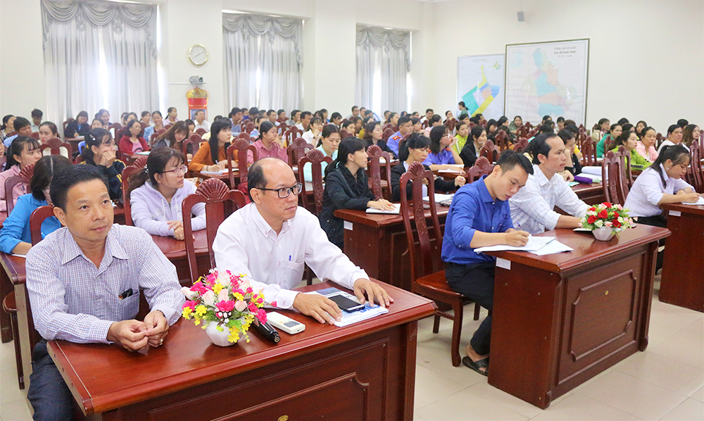 Liên đoàn Lao động TP. Châu Đốc tổ chức học tập, quán triệt và triển khai thực hiện Nghị quyết số 35