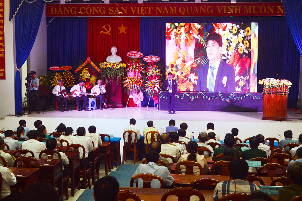 Nhiều hoạt động kỷ niệm 29 năm Ngày truyền thống huyện Tịnh Biên Anh hùng