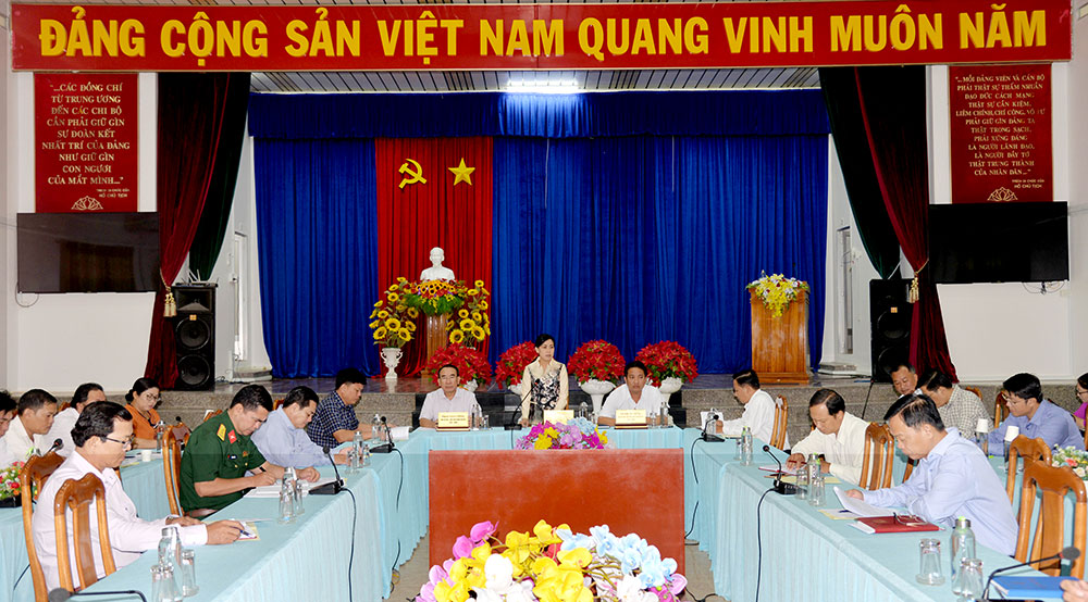 Châu Thành quyết tâm thực hiện các nhiệm vụ chính trị