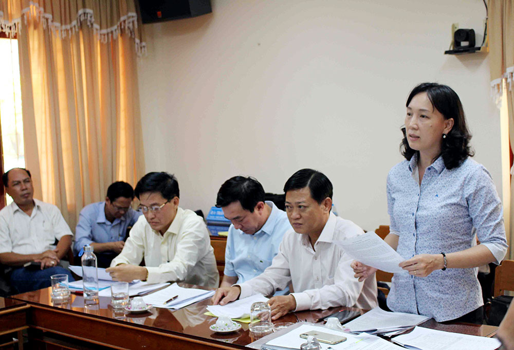 Chủ tịch UBND tỉnh An Giang Nguyễn Thanh Bình làm việc với Ban Thường vụ Thị ủy Tân Châu