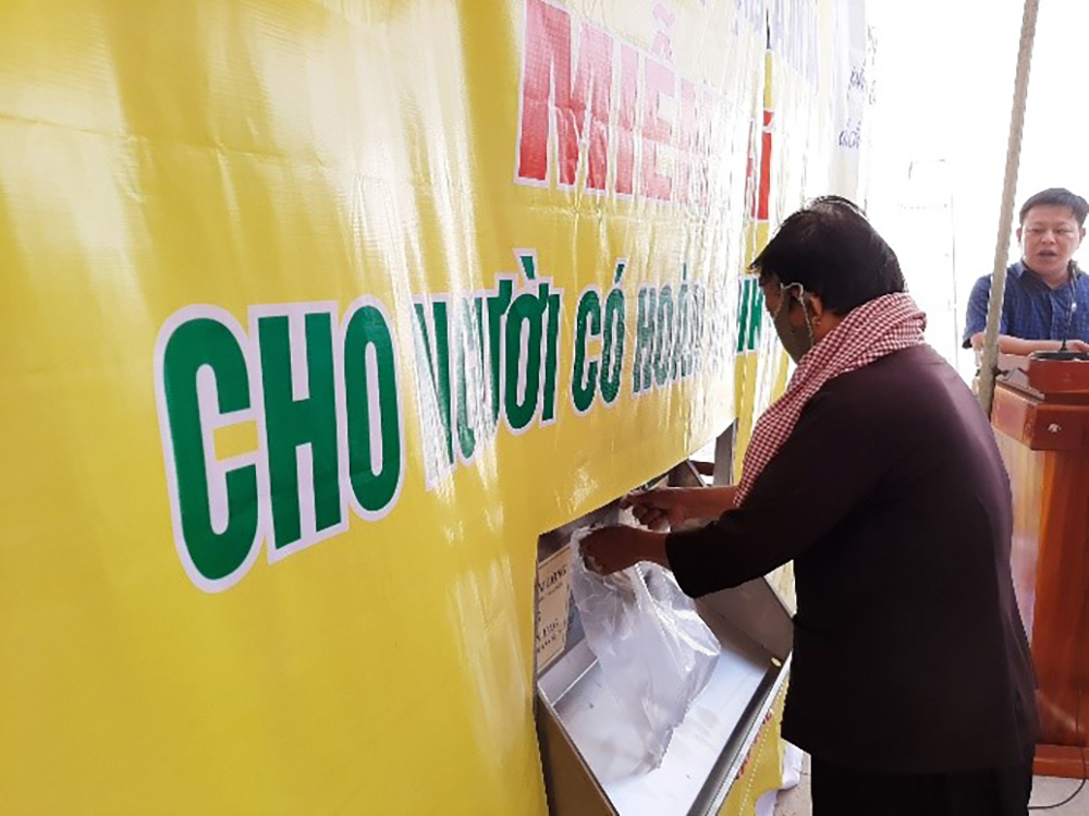 Khai trương “ATM gạo” đầu tiên ở Tịnh Biên