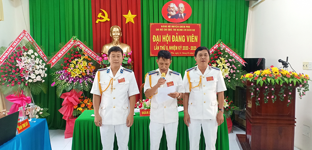 Đại hội Chi bộ Chi cục Thi hành án Dân sự huyện Châu Phú