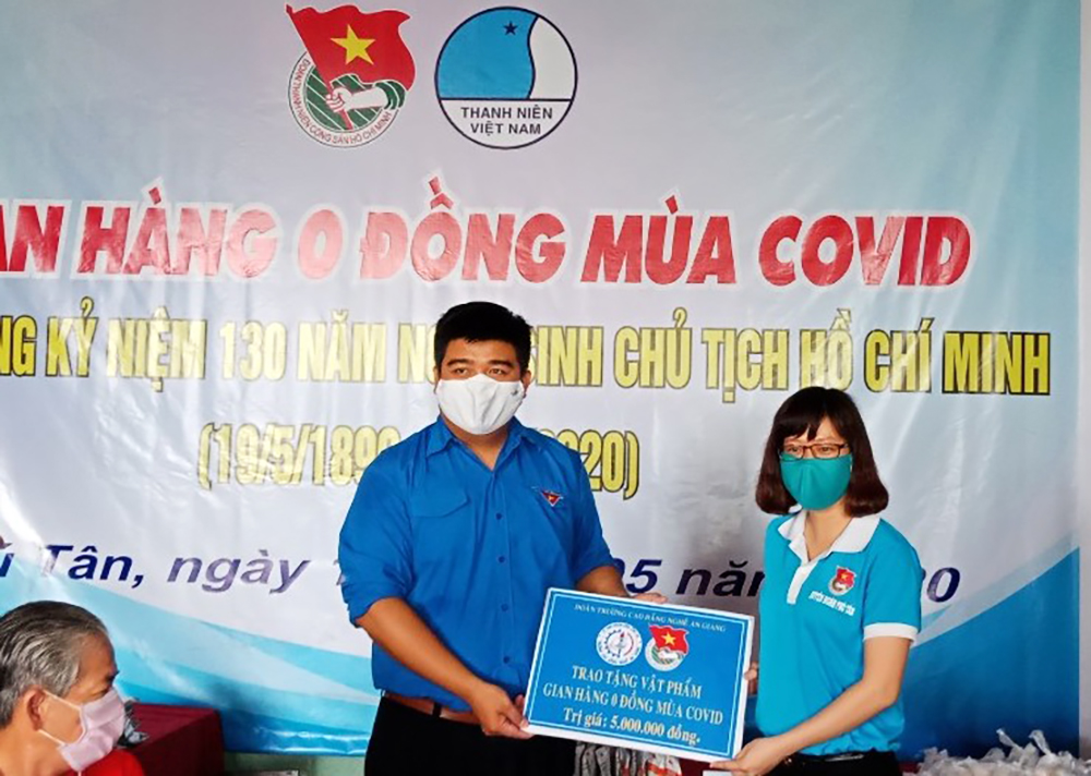 Hội Liên hiệp Thanh niên Việt Nam huyện Phú Tân thực hiện chuỗi hoạt động an sinh xã hội