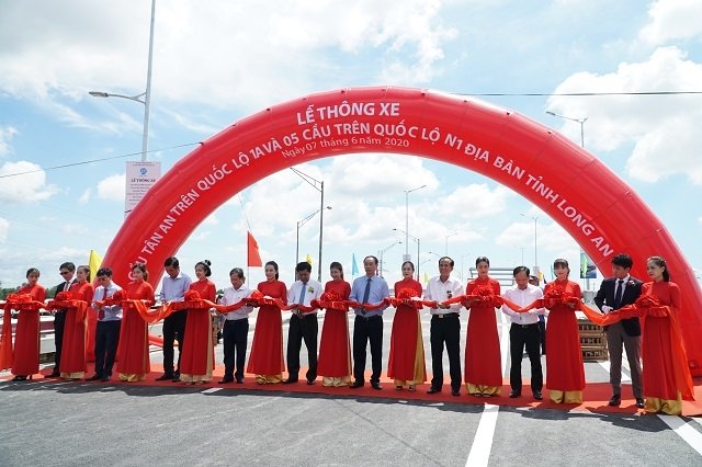 Thông xe sáu cầu trên Quốc lộ 1A và N1