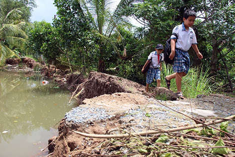 Thiên tai, sạt lở đất diễn biến phức tạp