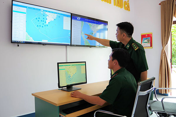 Vững vàng thế trận lòng dân