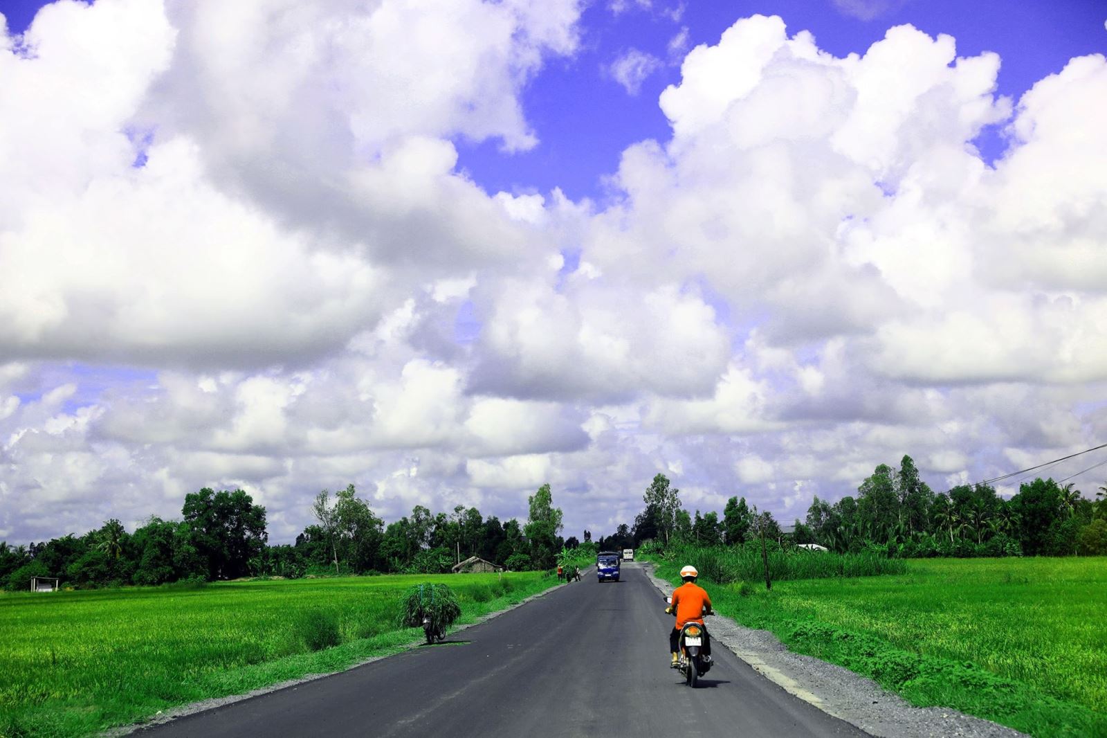 Tăng tốc thảm nhựa tuyến Quản Lộ-Phụng Hiệp, rút ngắn 50 km đường xuyên miền Tây