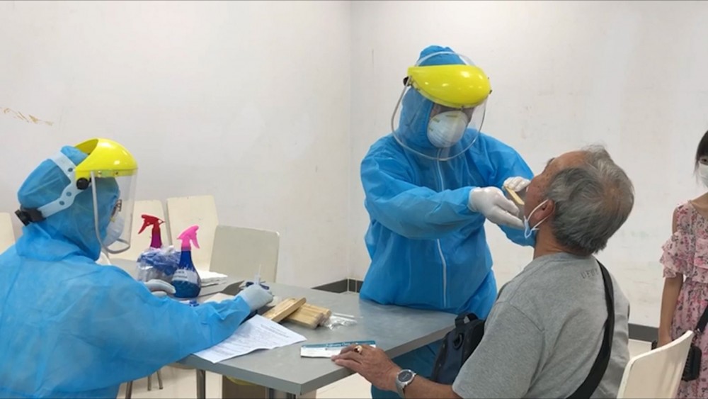 Hành khách trên các chuyến bay từ Đà Nẵng về Cần Thơ âm tính với SARS-CoV-2