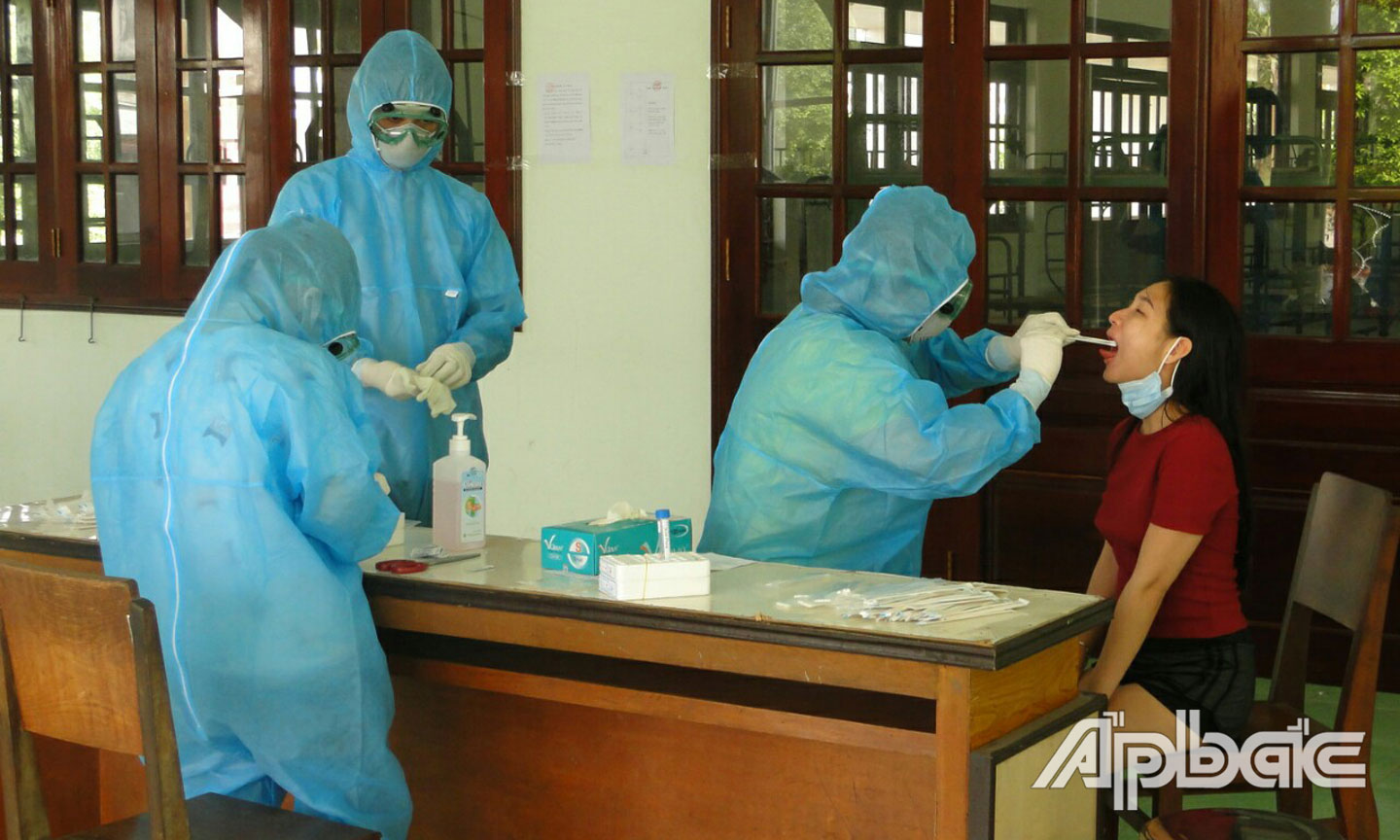 Tiền Giang: Người về từ vùng có dịch phải tự khai báo y tế tại địa phương và cách ly tại nhà