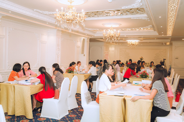 Thí điểm dạy an toàn giao thông cho trẻ mầm non