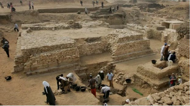 Phát hiện hiếm thấy xác ướp của một loài thú lớn tại Ai Cập