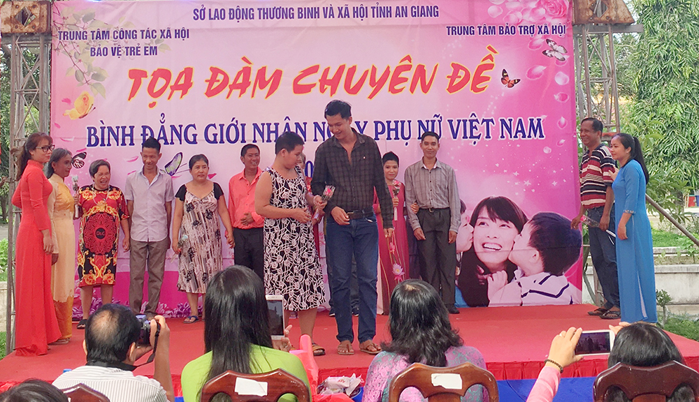 Ngày phụ nữ đặc biệt ở Trung tâm Bảo trợ xã hội