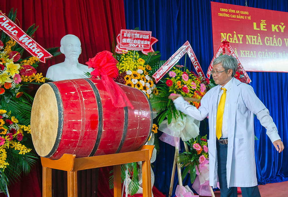 Trường Cao đẳng Y tế An Giang tổ chức lễ kỷ niệm ngày Nhà giáo Việt Nam 20- 11 và khai giảng năm học mới 2020- 2021
