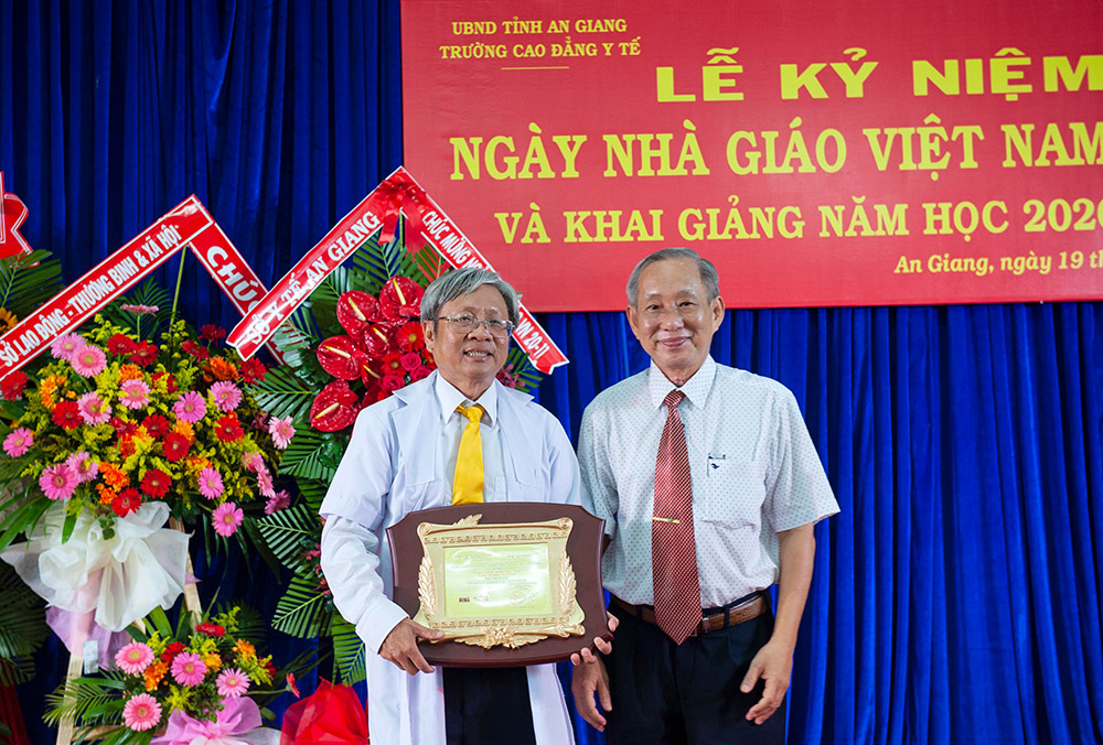 Trường Cao đẳng Y tế An Giang tổ chức lễ kỷ niệm ngày Nhà giáo Việt Nam 20- 11 và khai giảng năm học mới 2020- 2021