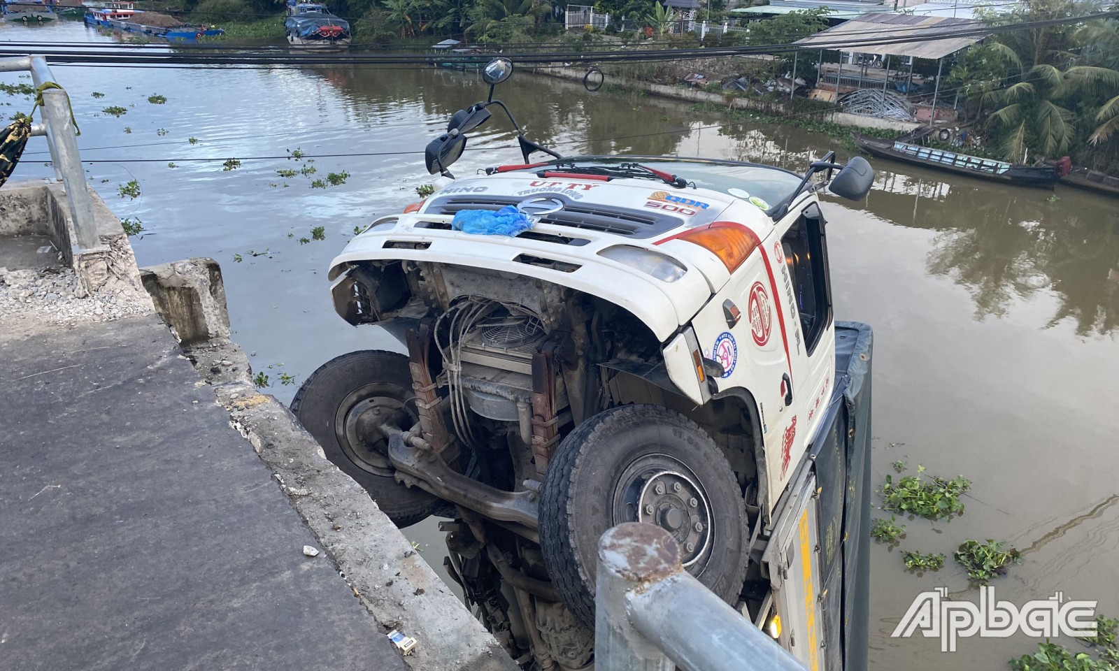 Tiền Giang: Hạn chế giao thông thủy trên kinh Tháp Mười số 2