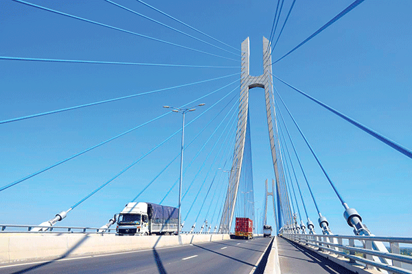 Ðột phá phát triển kết cấu hạ tầng giao thông