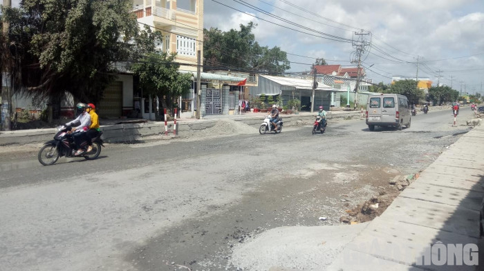 Tăng tốc thảm nhựa, nâng cấp mặt đường QL1 đoạn qua Bạc Liêu