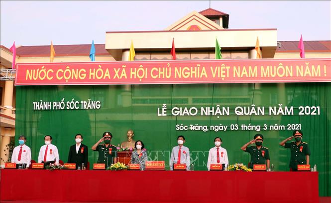 Quân khu 9 giao, nhận quân an toàn