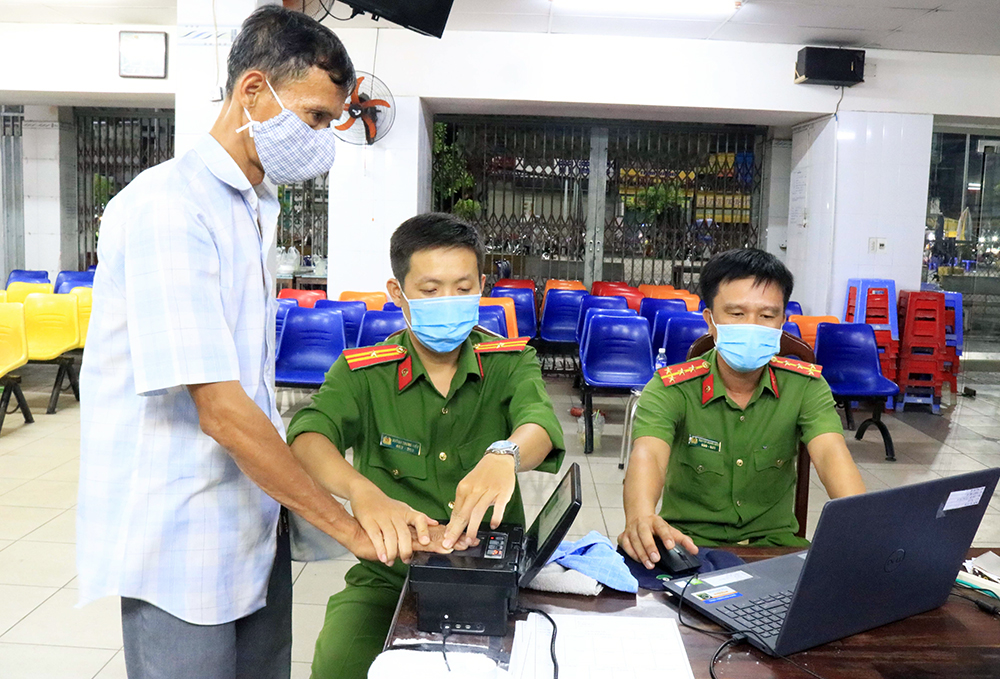 An Giang làm căn cước công dân suốt ngày đêm