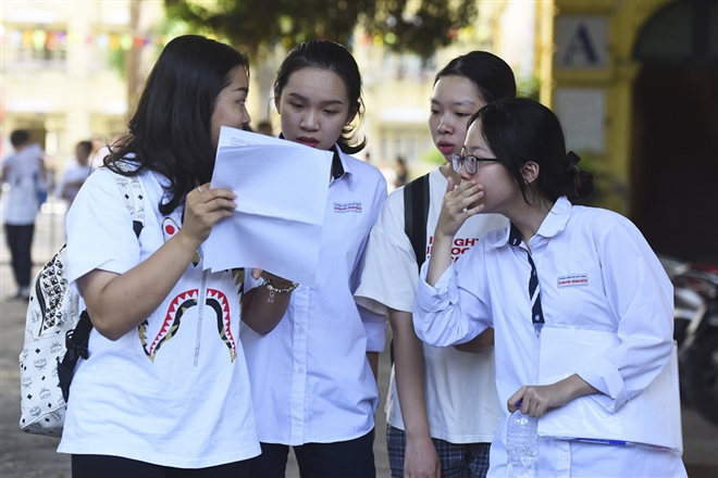 'Thí sinh cần tỉnh táo đăng ký nguyện vọng, ngành hot chưa chắc có việc làm tốt'