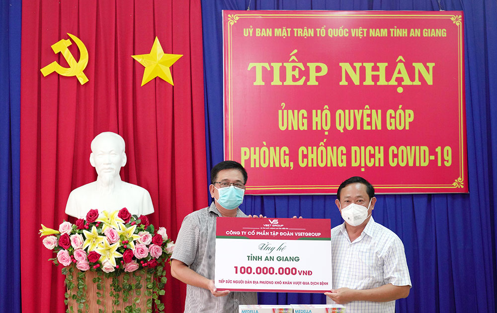 Tiếp nhận nguồn lực ủng hộ Quỹ Phòng, chống dịch COVID-19 tỉnh An Giang
