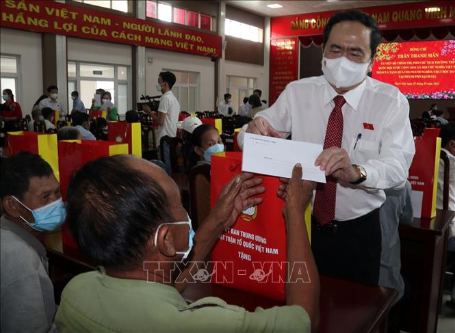 Phó Chủ tịch Quốc hội Trần Thanh Mẫn thăm, tặng quà Tết tại Kiên Giang