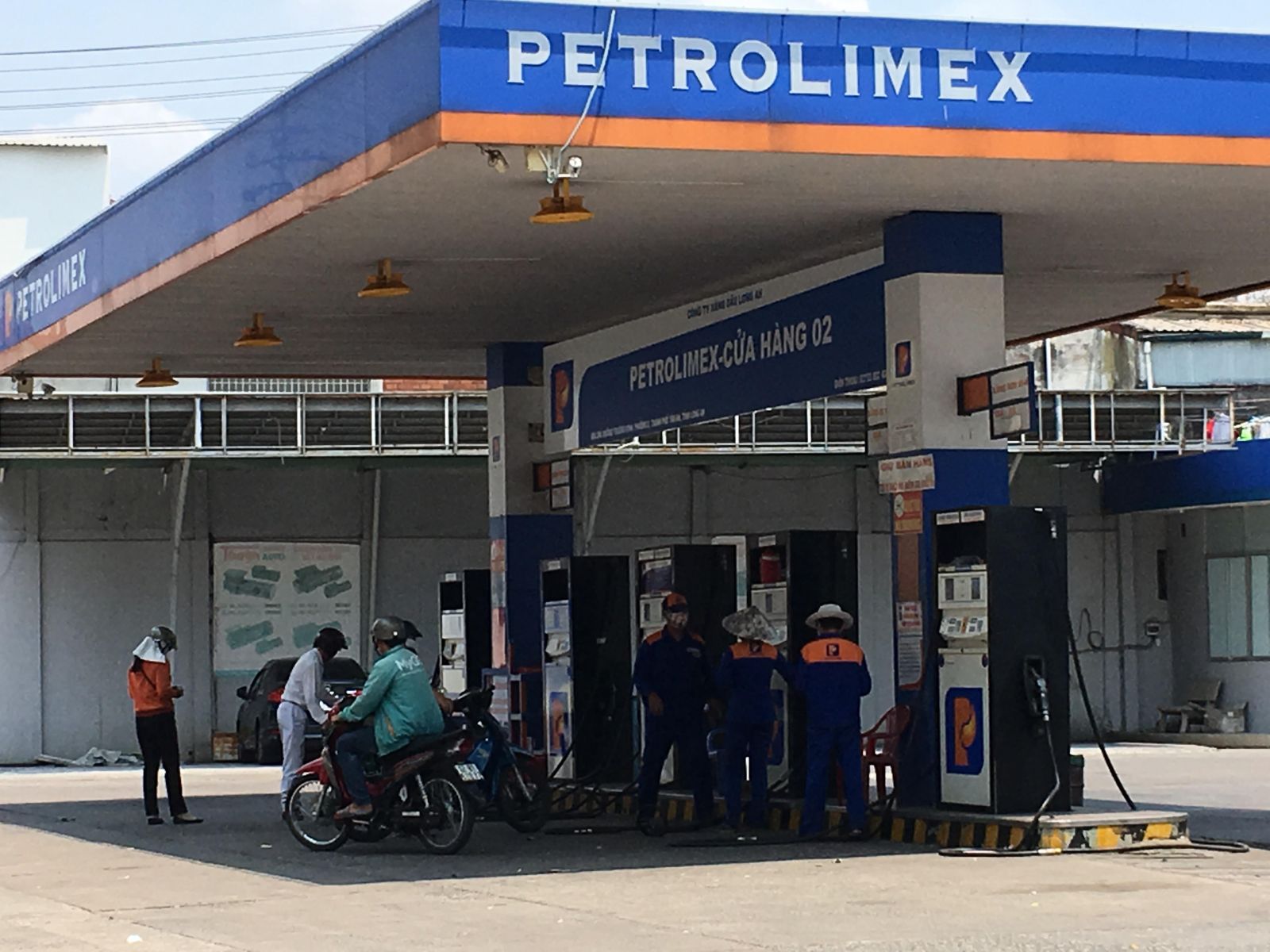 Long An chưa phát hiện hành vi tích trữ, đầu cơ xăng dầu tăng giá trái phép
