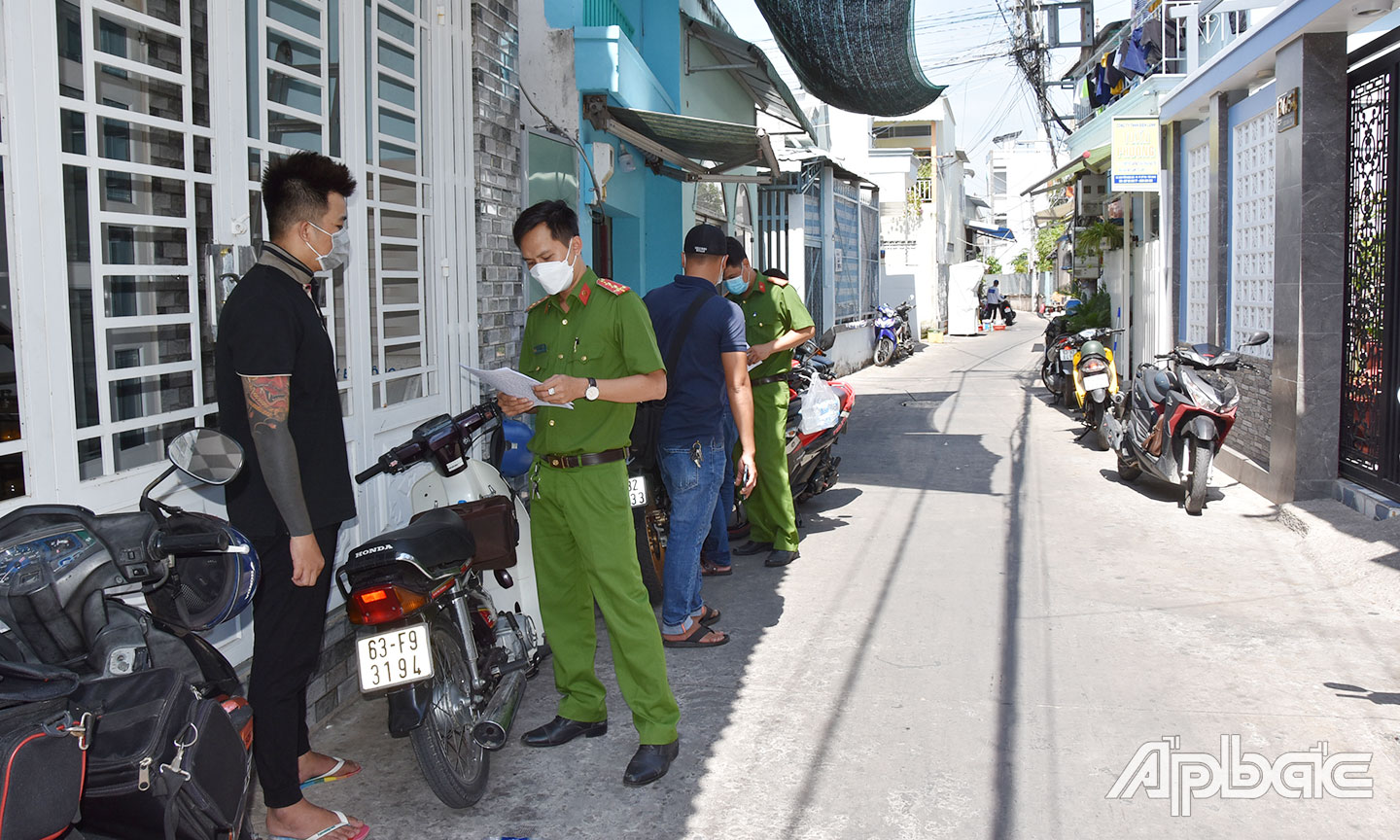 Giám đốc Công an tỉnh Tiền Giang chỉ đạo khẩn trương điều tra làm rõ 3 vụ việc về trật tự xã hội xảy ra trên địa bàn tỉnh
