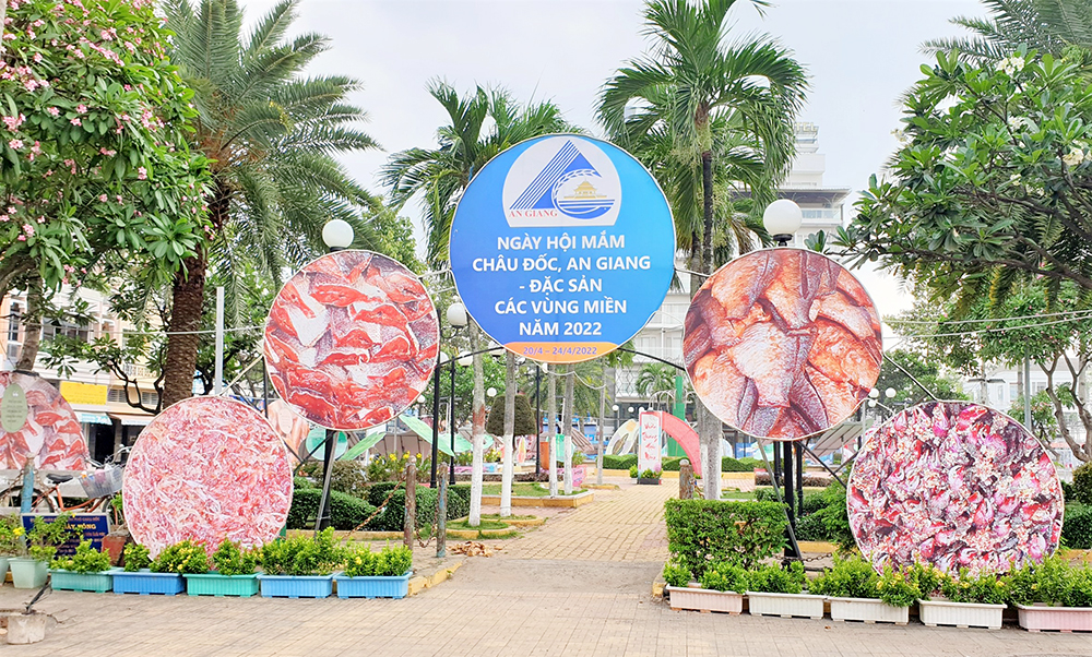 TP. Châu Đốc khẩn trương chuẩn bị chu đáo tổ chức “Ngày hội mắm Châu Đốc, An Giang - Đặc sản các vùng miền năm 2022”