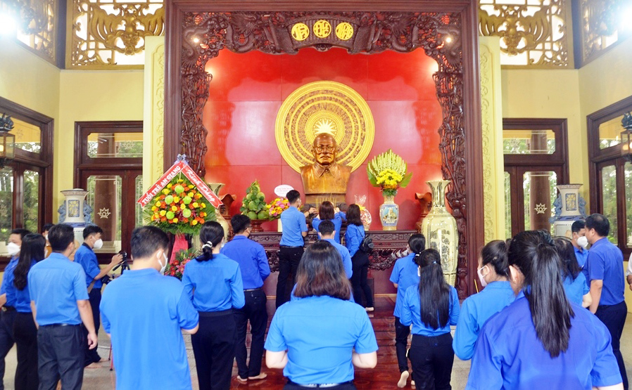 Tuổi trẻ An Giang phát huy truyền thống “Uống nước nhớ nguồn”