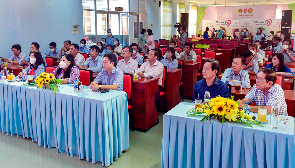 An Giang: Họp mặt kỷ niệm 81 năm Ngày thành lập Đội TNTP Hồ Chí Minh (15/5/1941 - 15/5/2022)