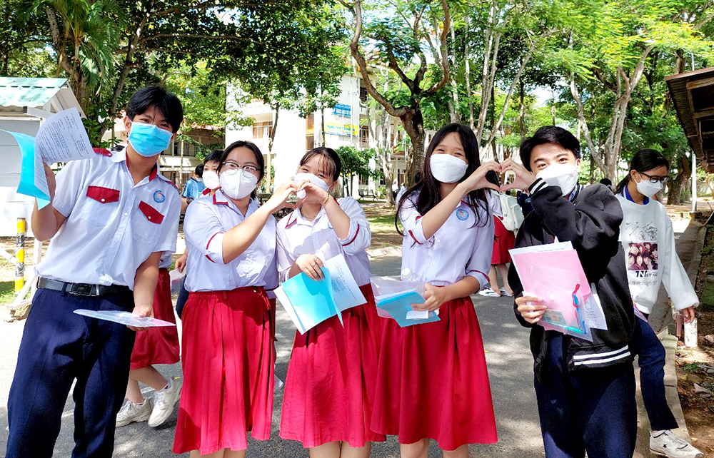 Kỳ thi tuyển sinh lớp 10 (năm học 2022-2023): Ngày thi đầu tiên an toàn, khá vừa sức