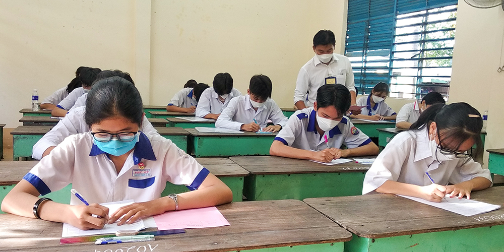 Kỳ thi tuyển sinh lớp 10 (năm học 2022-2023): Ngày thi đầu tiên an toàn, khá vừa sức
