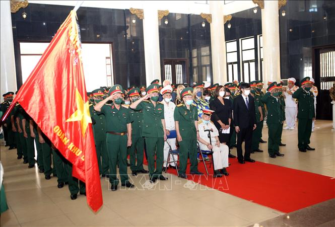 Lễ Truy điệu và an táng Anh hùng LLVT Kostas Sarantidis - Nguyễn Văn Lập