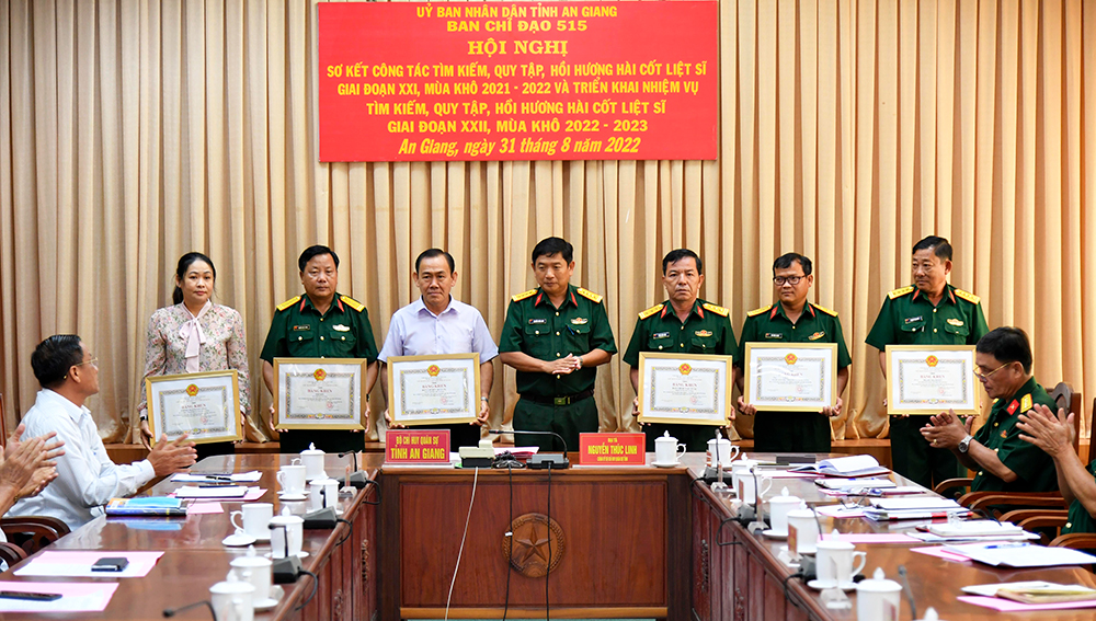 An Giang sơ kết công tác tìm kiếm, cất bốc, hồi hương hài cốt liệt sĩ mùa khô 2021-2022